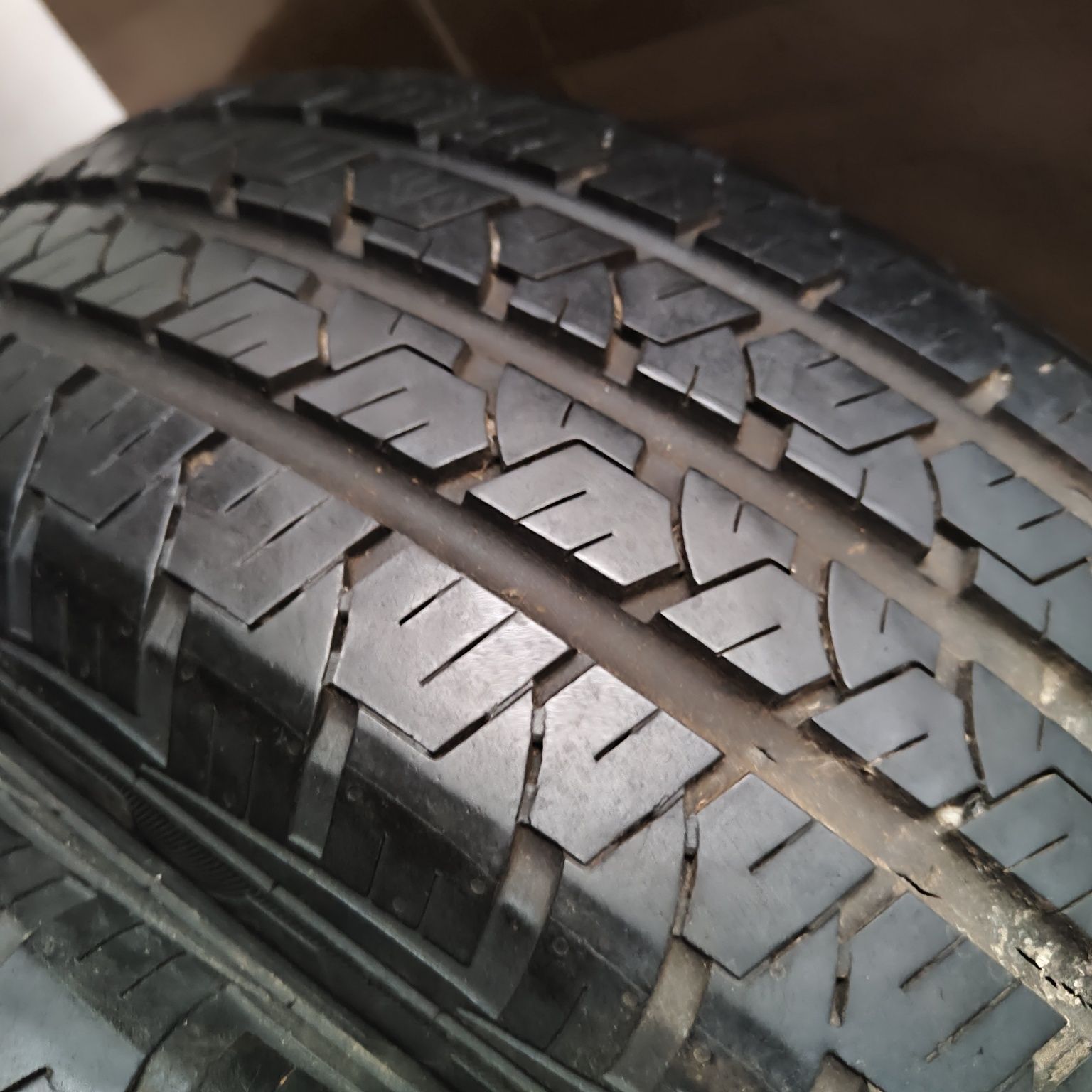 Barum Vanis 205/65/15 para