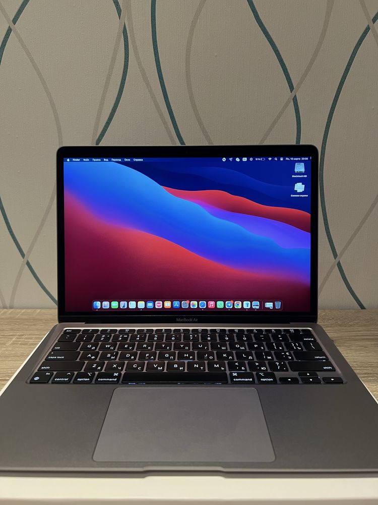 Macbook Air 13 2020 (2024) M1 8Gb/256Gb