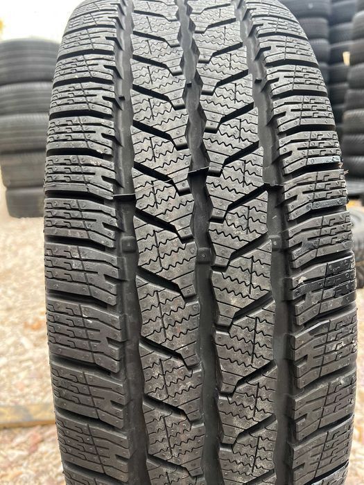Opona zimowa DEMO 245/75/R16 Continental VanContact Winter - 1 sztuka