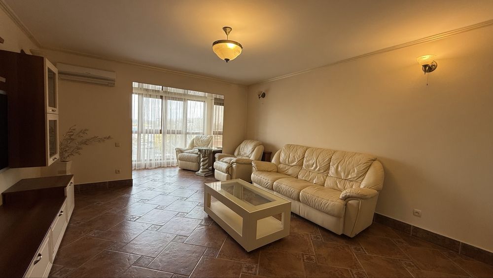 Сдается 3-х комн. кв. на Космосе