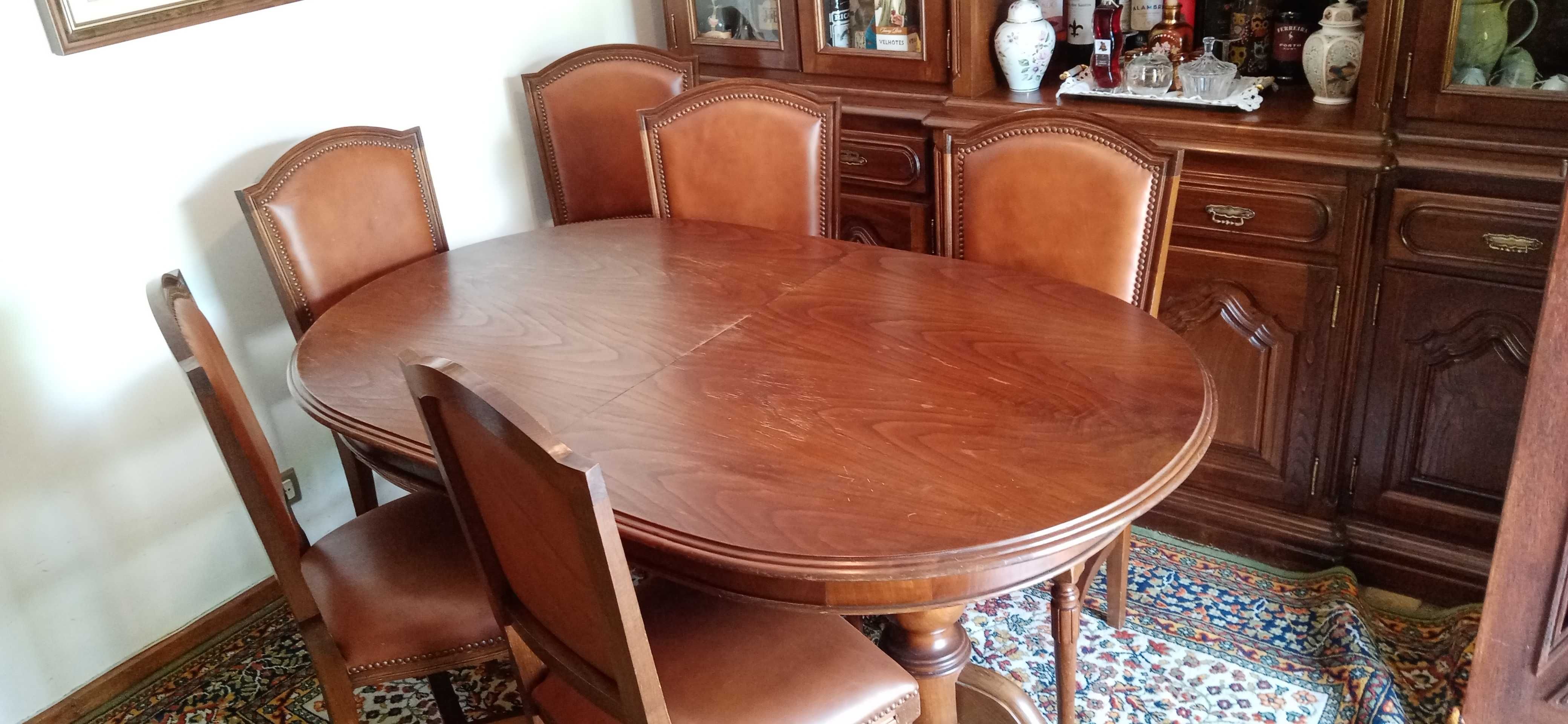 Mesa de Sala Jantar + 6 Cadeiras