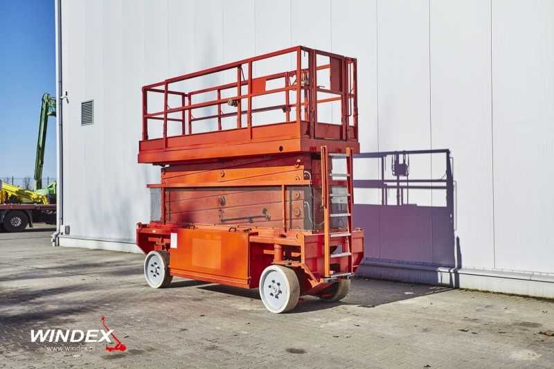 Podnośnik nożycowy JLG LIFTLUX 180-12