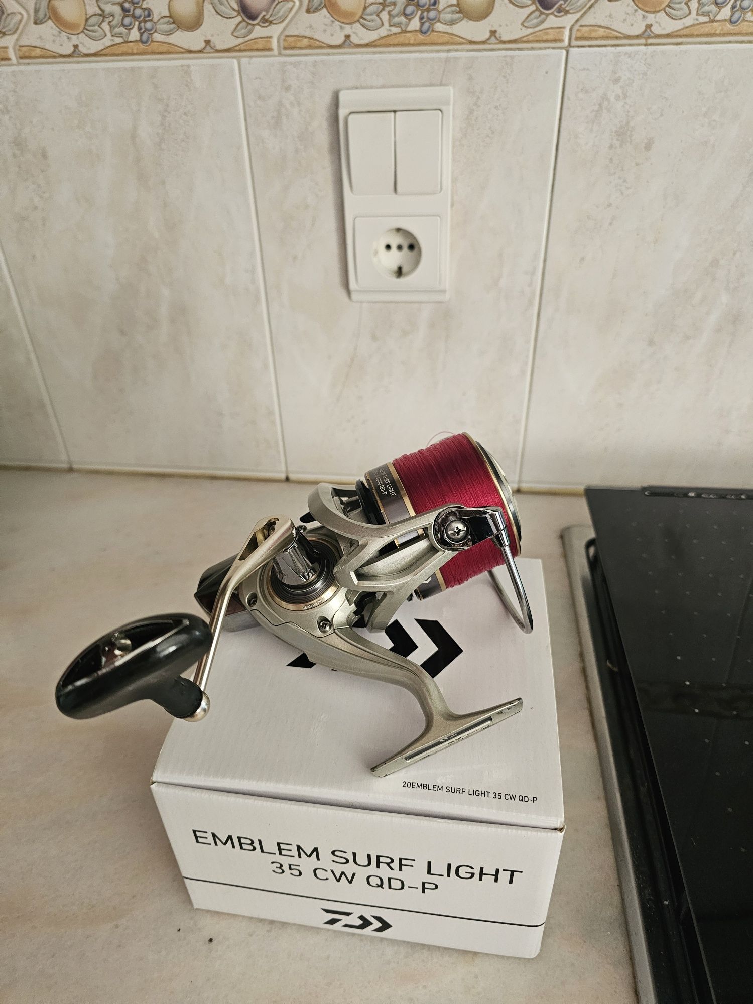 Daiwa emblem surf light 35