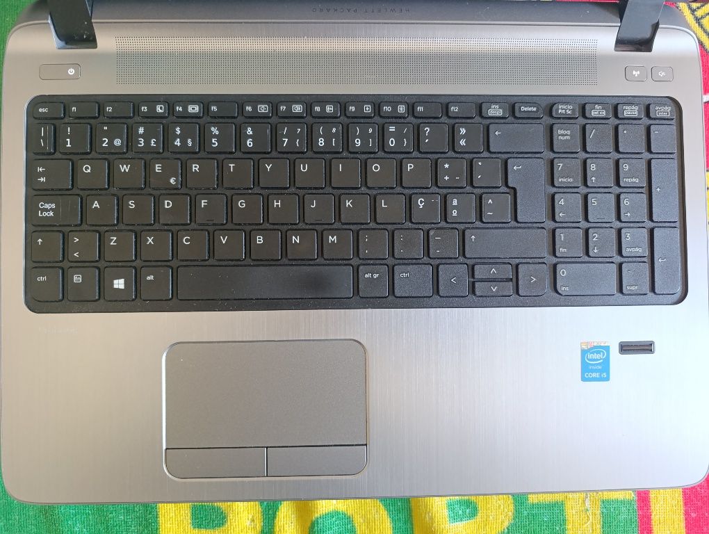 HP Probook 450 G2 (i5 4th - 8GB RAM - 256GB SSD)
