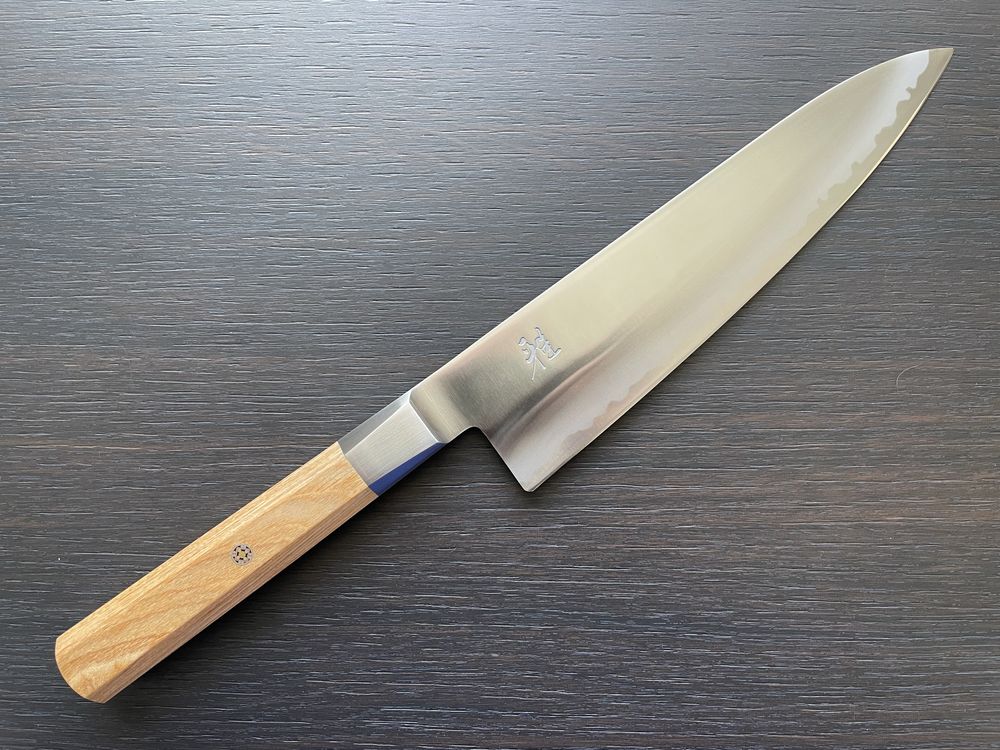 Японский профессиональный кухонный нож шеф-повара Miyabi Koya 4000FC