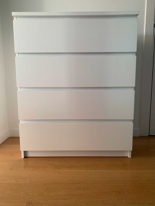 Cômoda Ikea – 4 gavetas