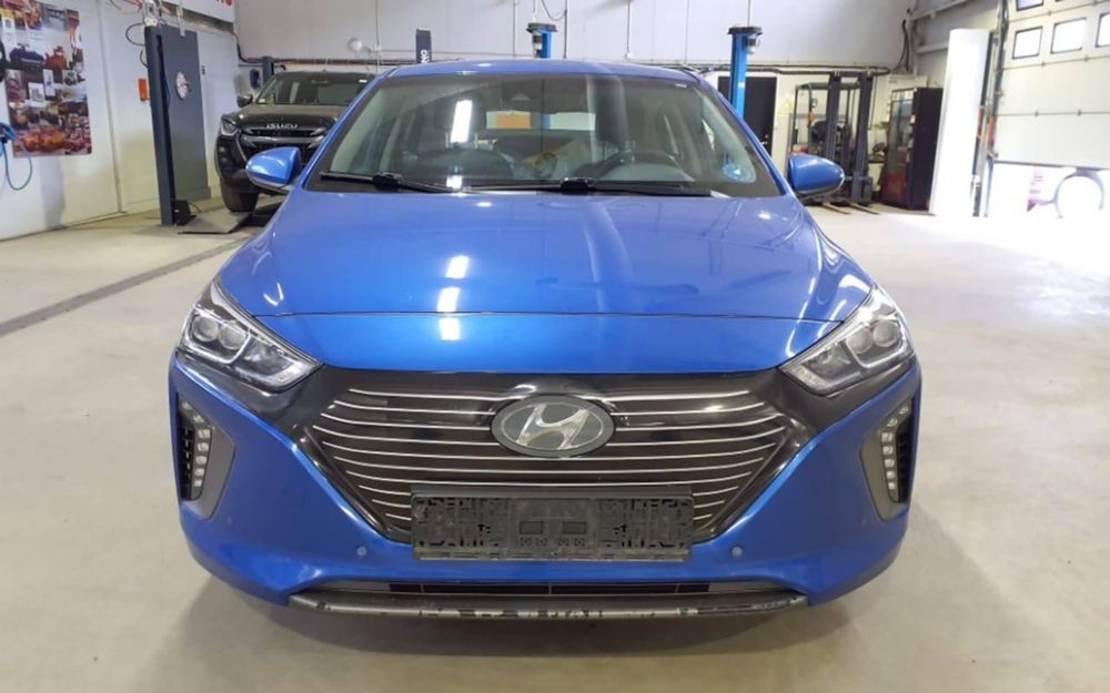 Hyundai Ioniq Premium 28 kWt 2018
