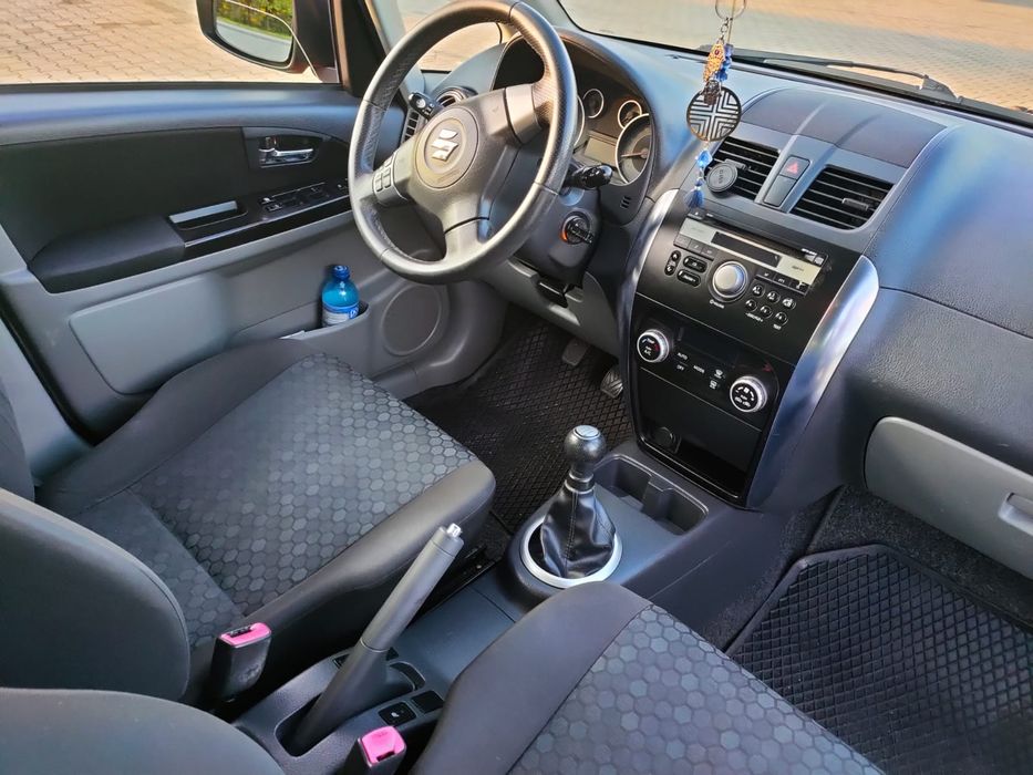Suzuki SX4 1.6 benzyna 2012 serwisowany bezawaryjny