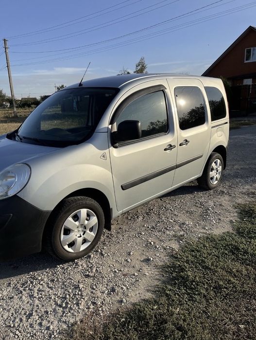 Продам Kangoo Passenger 2008