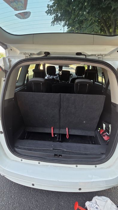 Renault Grand Scenic 1.5 DCI  7 lugares