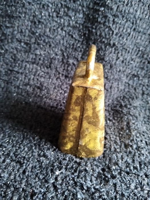 Dzwonek pasterski metalowy