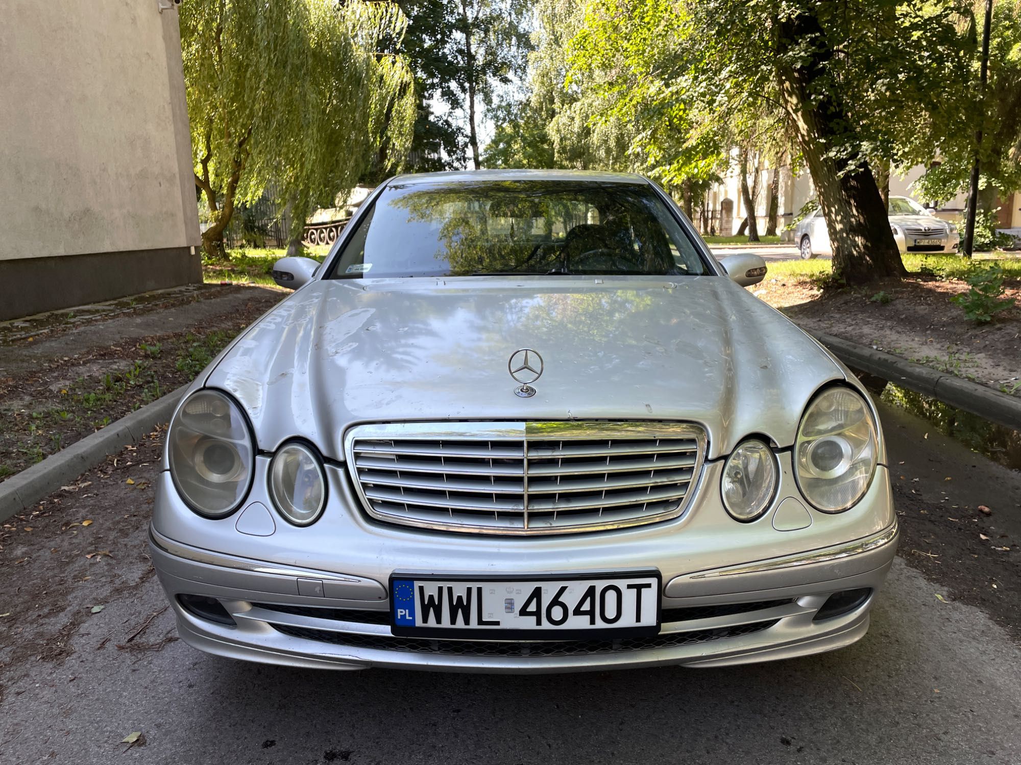 Mercedes E200 CDI 2003 rok