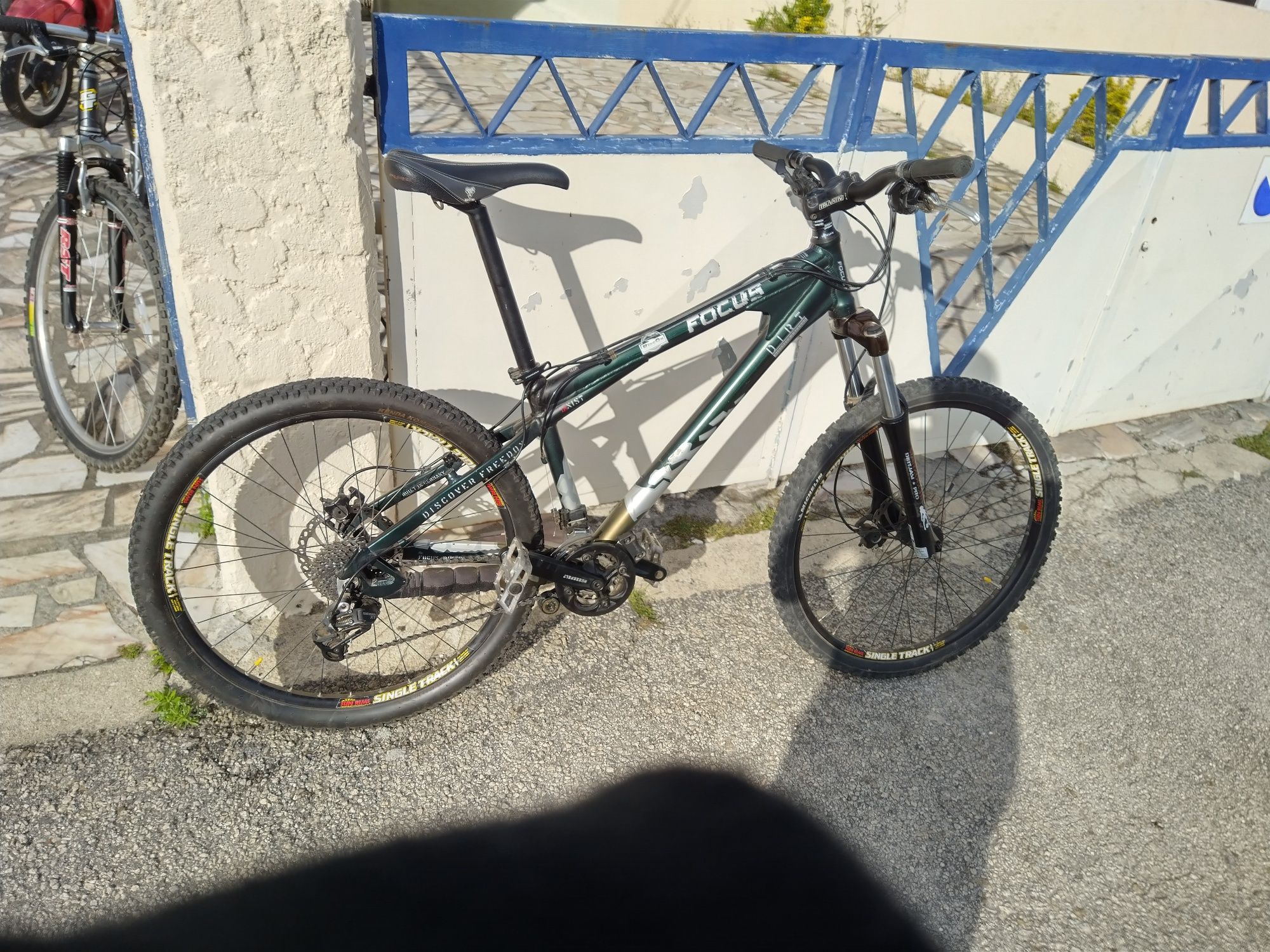 Bicicleta FOCUS Exist Dirt 26" M