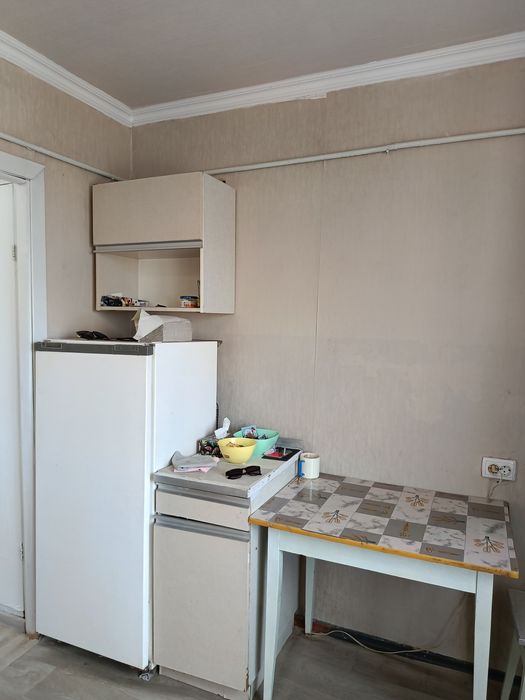 Продам 1 квартиру,  косметичний ремонт, вул.6Грудня 135