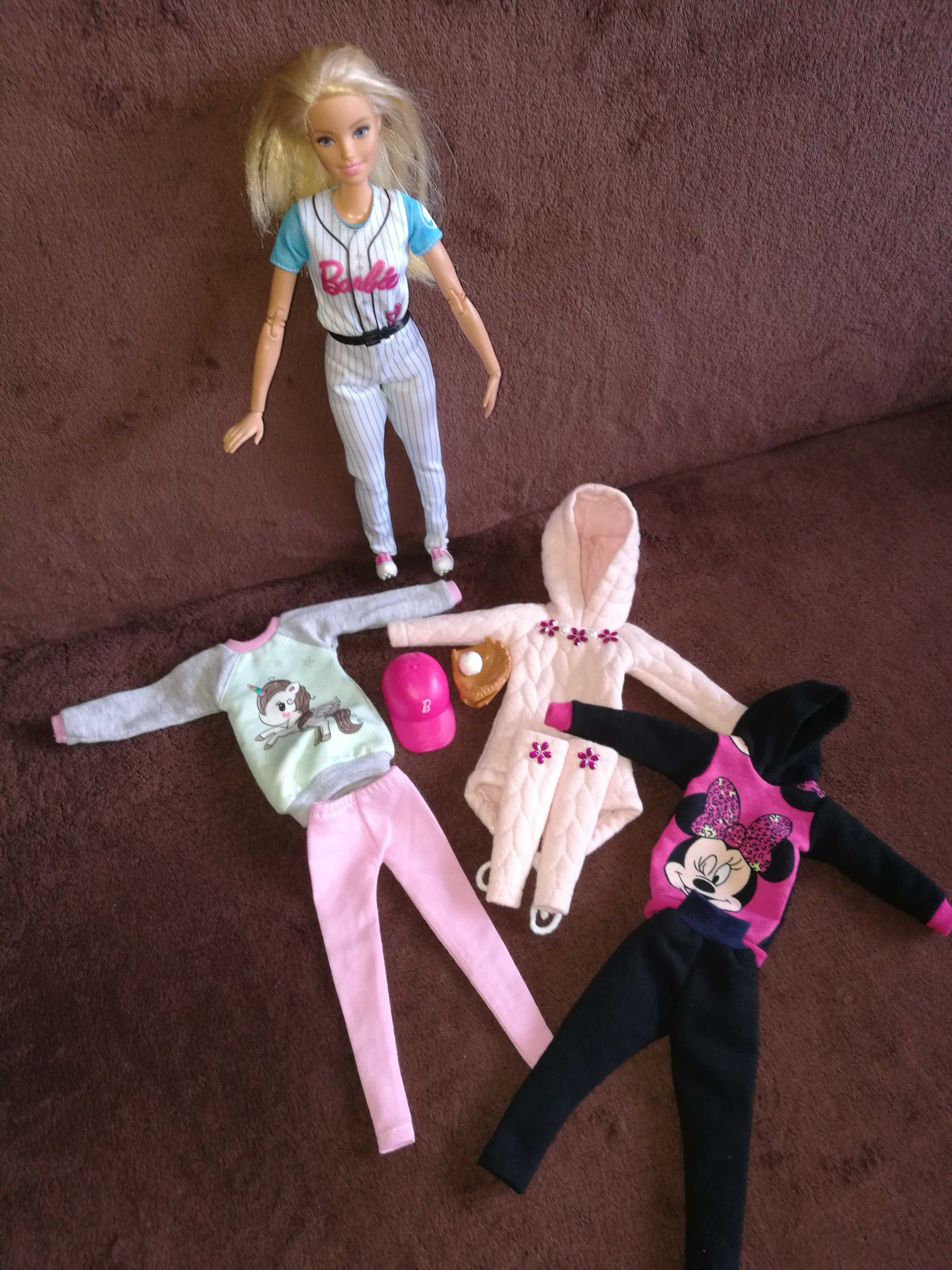 Lalka Barbie Baseball Player Made To Move