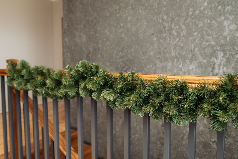 Гірлянда новорічна хвойна,гірлянда лита