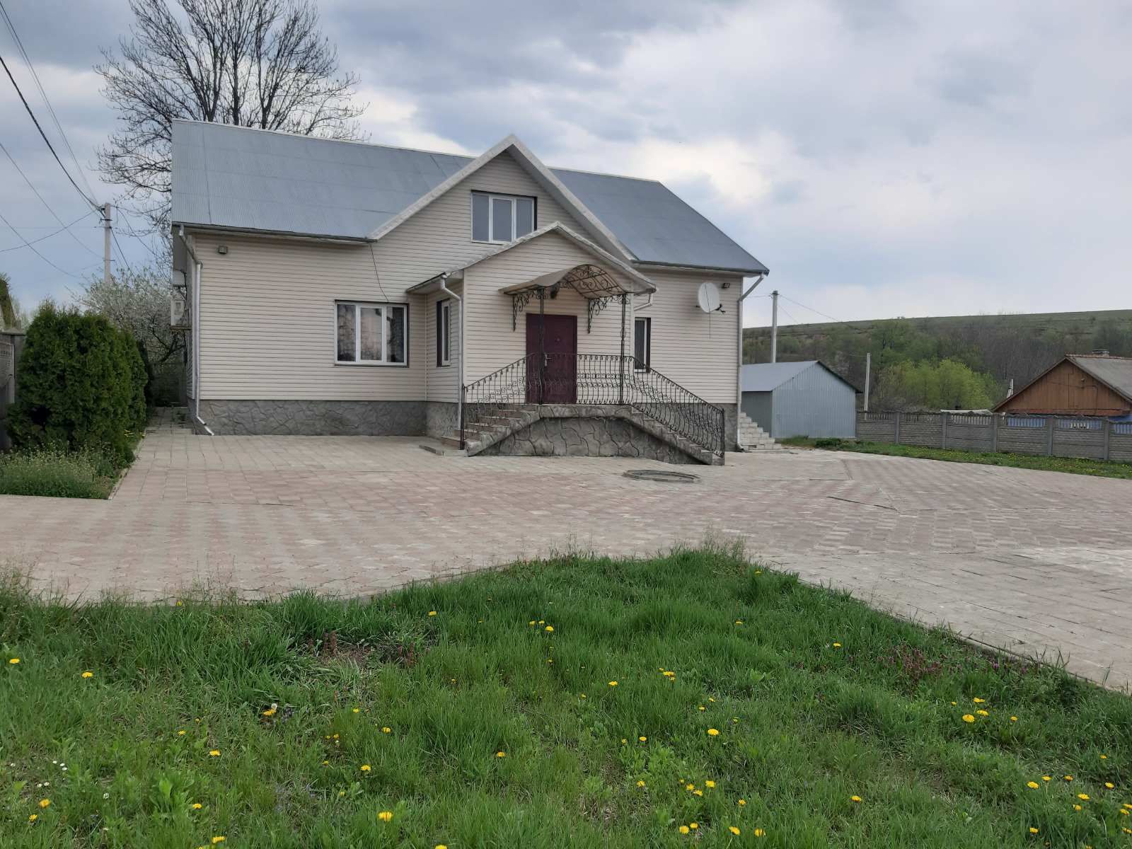 Продається ресторан 2км від кордону Румунії