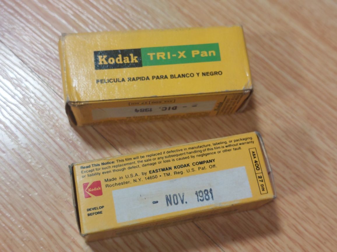 Kodak film 620 Kodacolor e X Pan antigo vintage - raro