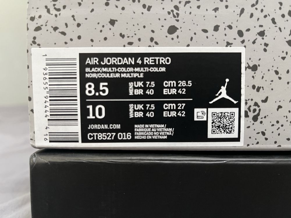 Nike Air Jordan 4 Retro / Red Thunder r. 42