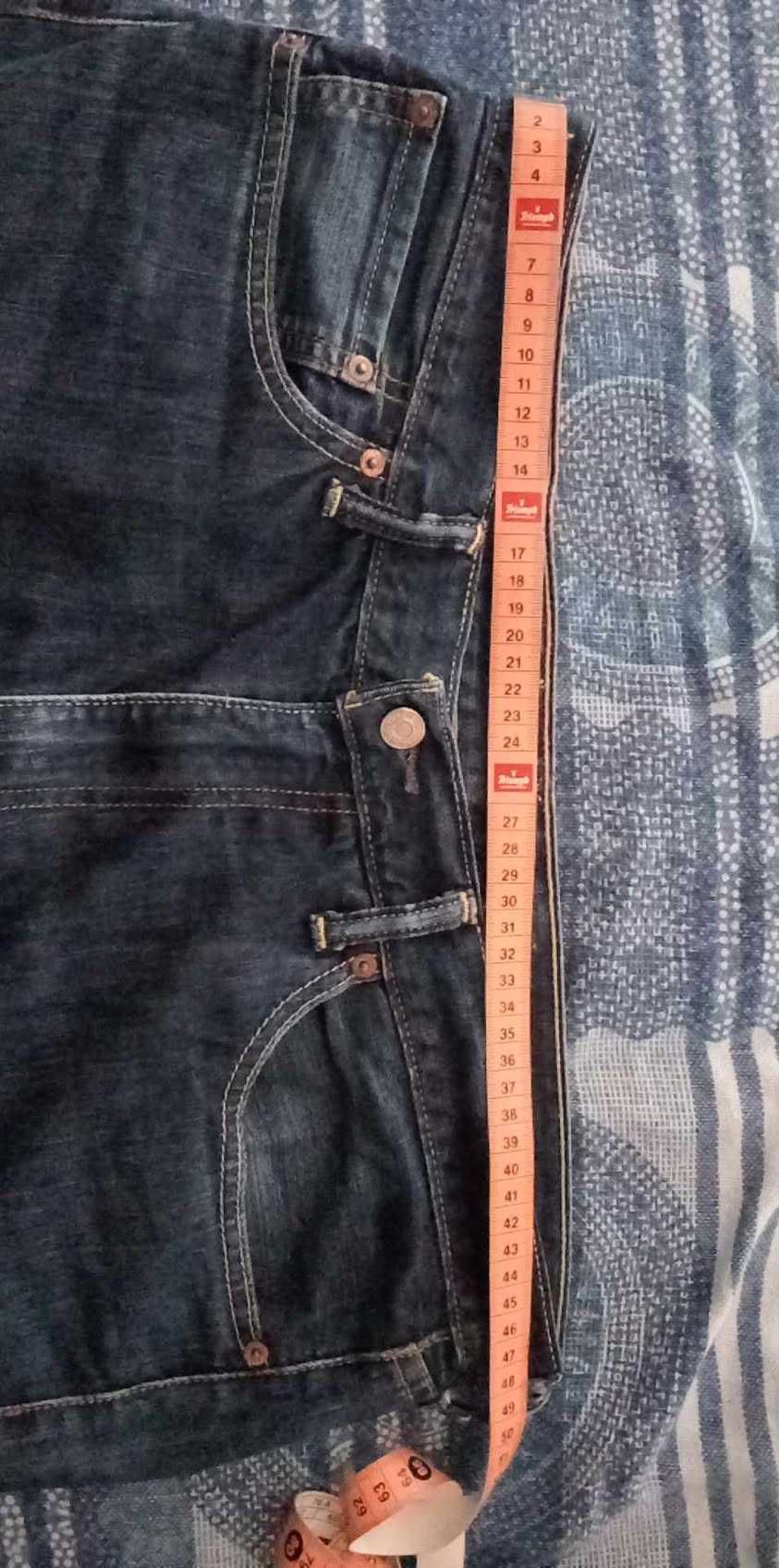 Levis calças 2 como novas