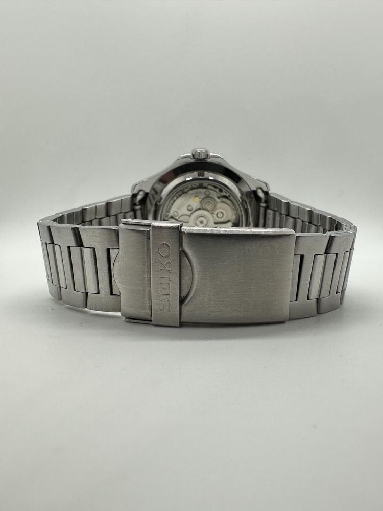 Годинник Seiko 5 Sport SNZD21