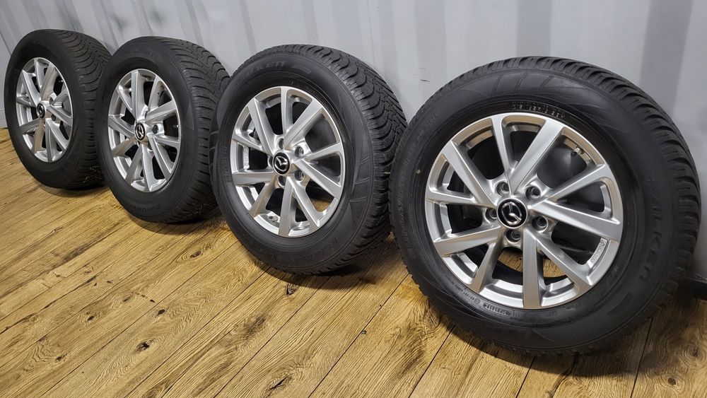 Felgi Mazda 16" 5x114,3 z oponami 215/65 R16 CX-30 CX-3 6 CX-5