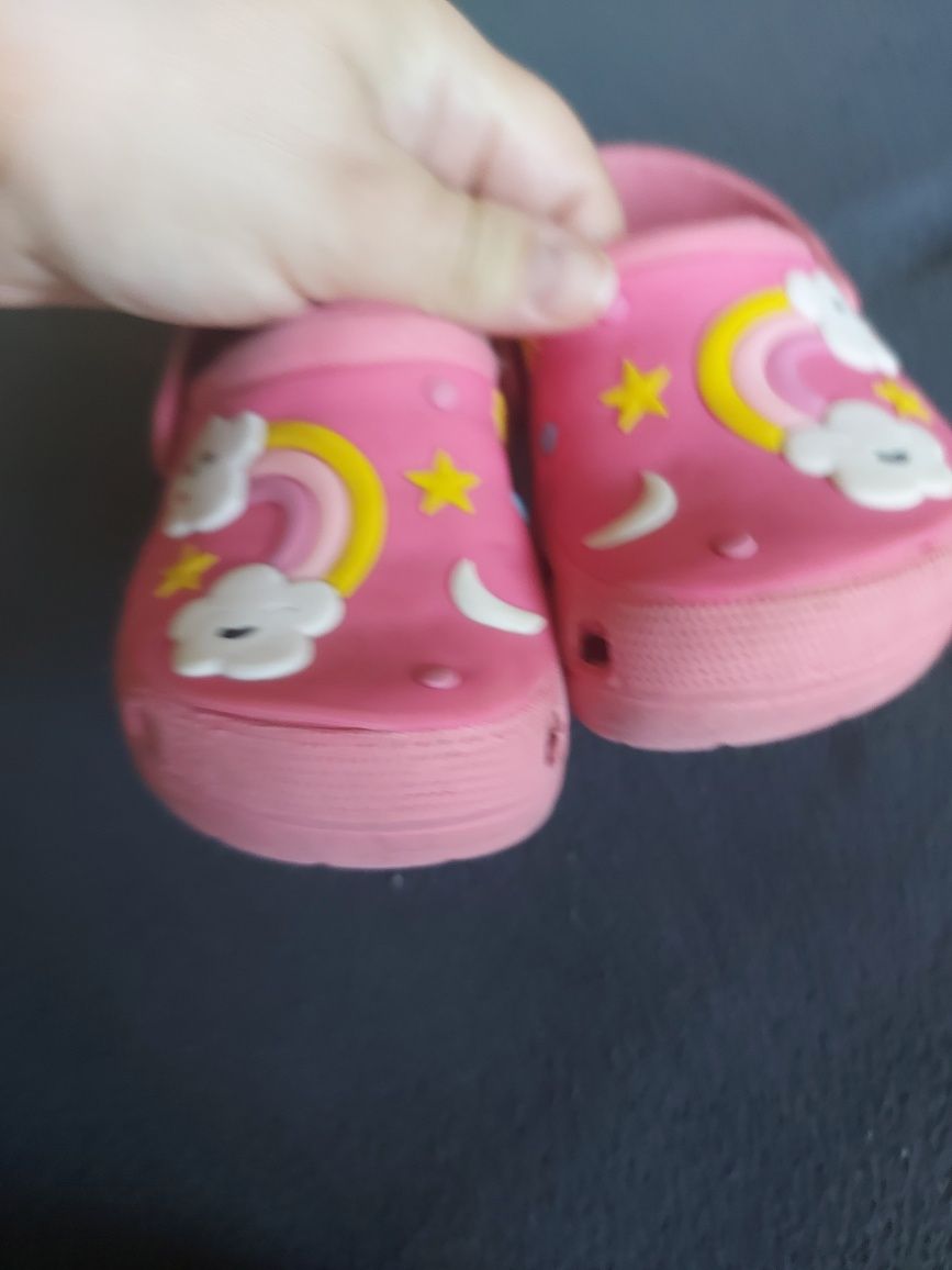 Klapki, sandałki różowe dla dziewczynki,  born2be, roz 25
