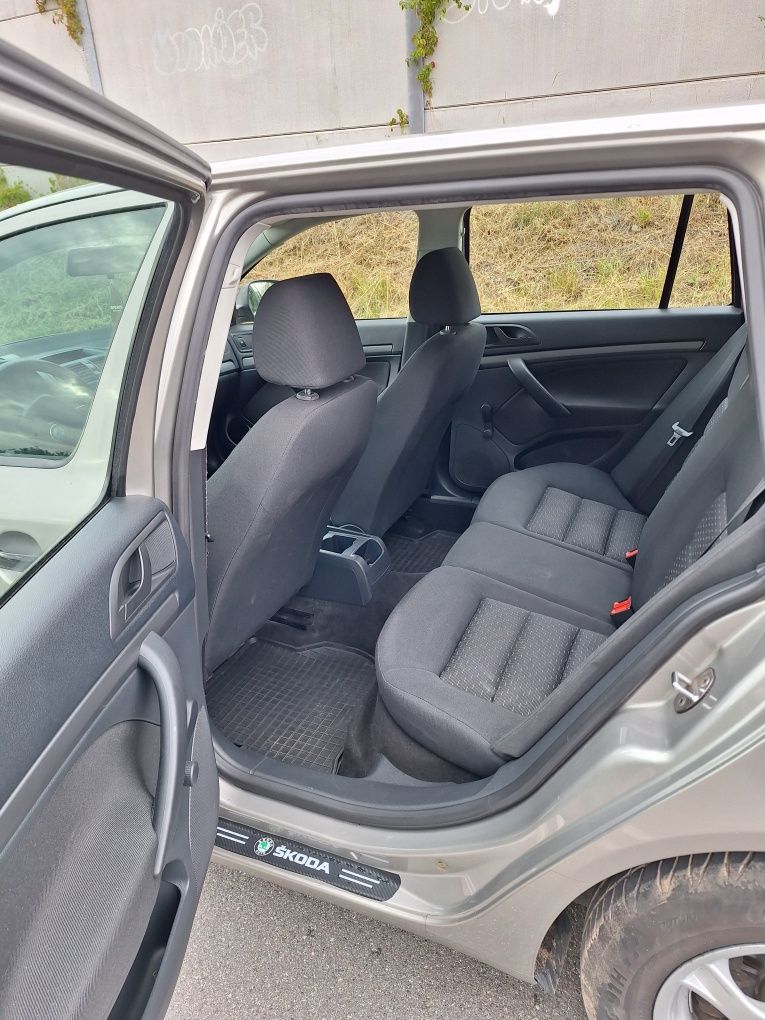 Skoda Octavia II 1.6 MPI 102KM 2012 r. Serwisowana w ASO 1 właściciel