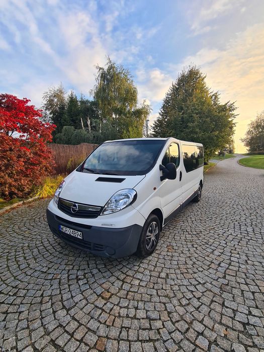 Opel vivaro 9 osobowy Long