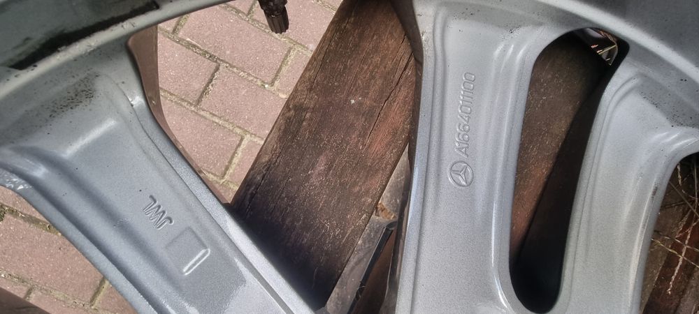 Felgi 5x112x19 Mercedes ML oryginalne z czujnikami ciśnienia