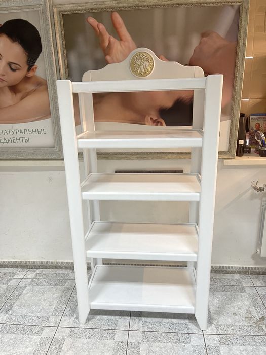 Кушетка + стелаж + таця на колесах