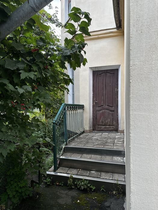 Продам будинок у м. Красилів