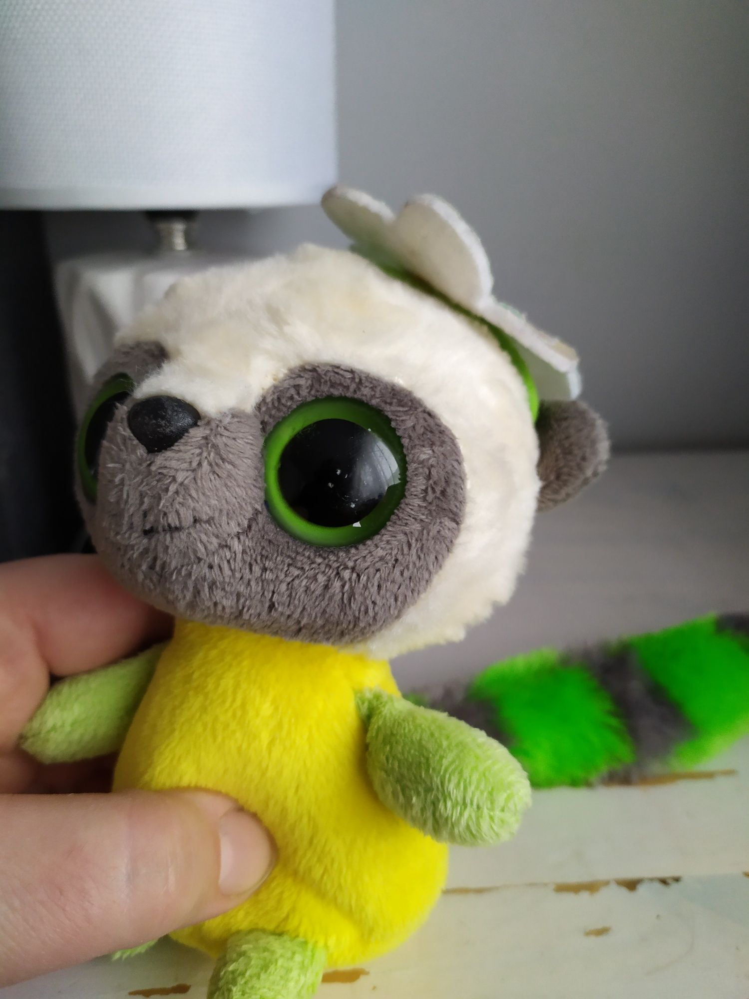 Lemur z kwiatkiem maskotka pluszak przytulanka YooHoo