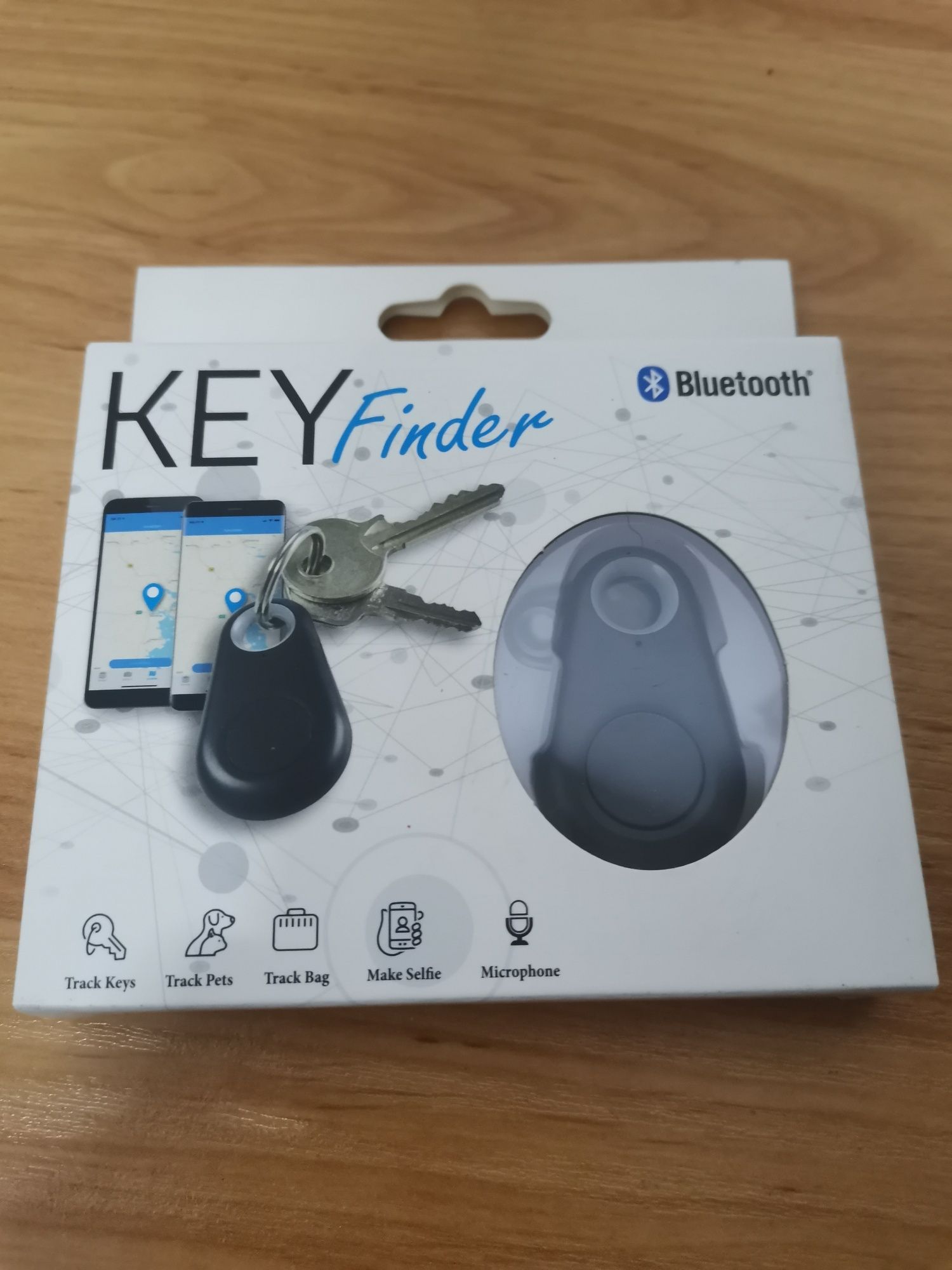 4x Lokalizator do kluczy portfela telefonu brelok bluetooth czarny dok