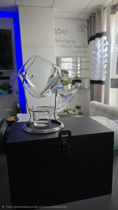 Zestaw Prezentowy do koniaków i brandy w  Eleganckim pudełku