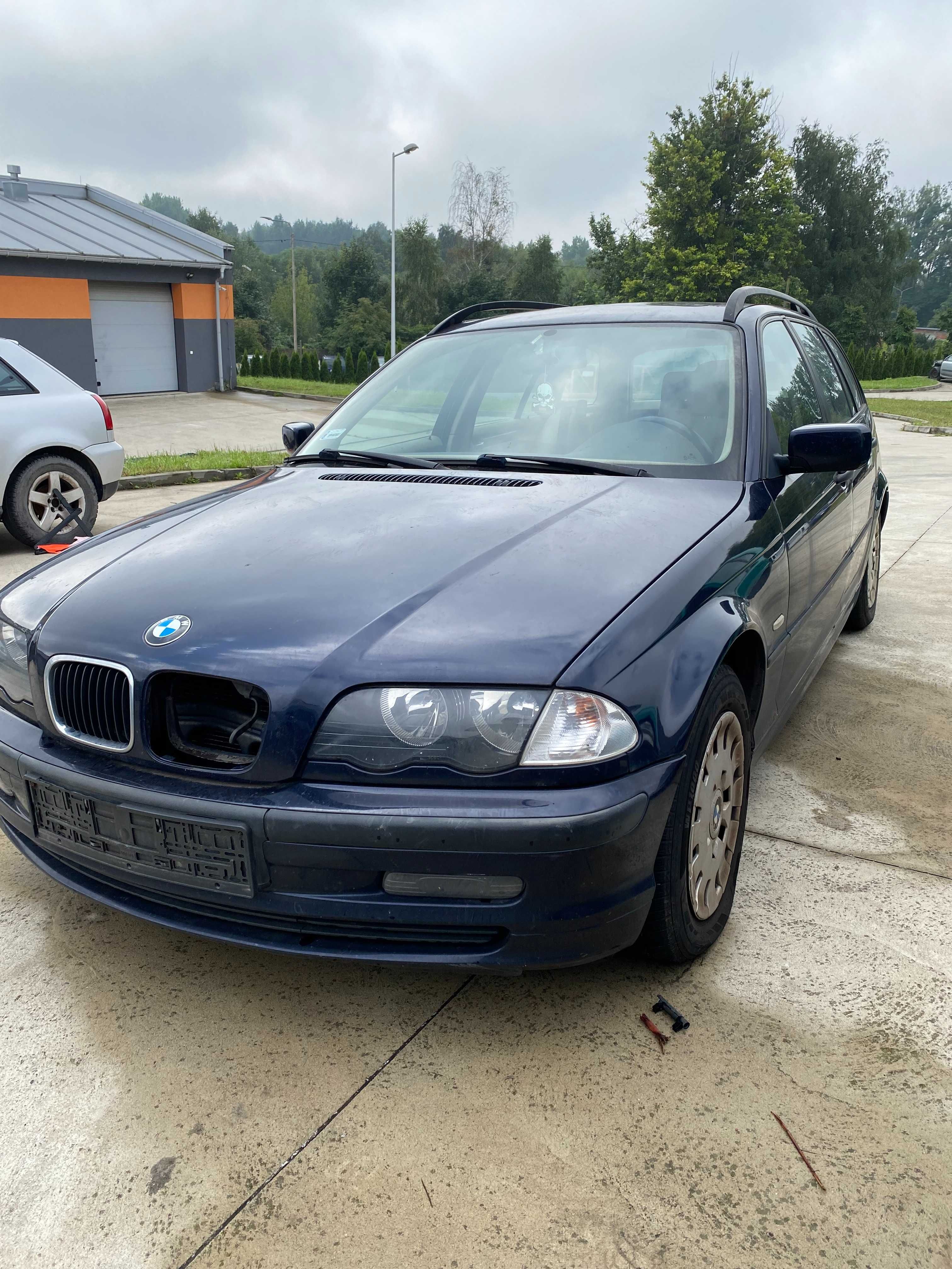 Na Części BMW E46 Serii 3 318i Benzyna