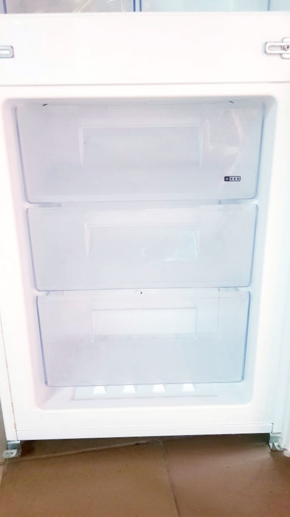 Холодильник вбудований  IKEA