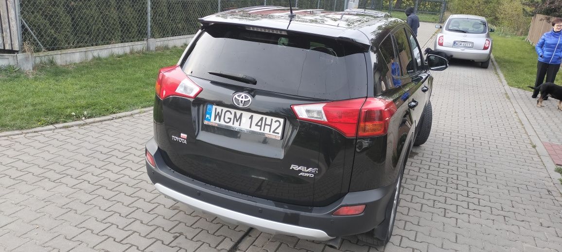 Toyota RAV4 Prestige 2,0 benzyna