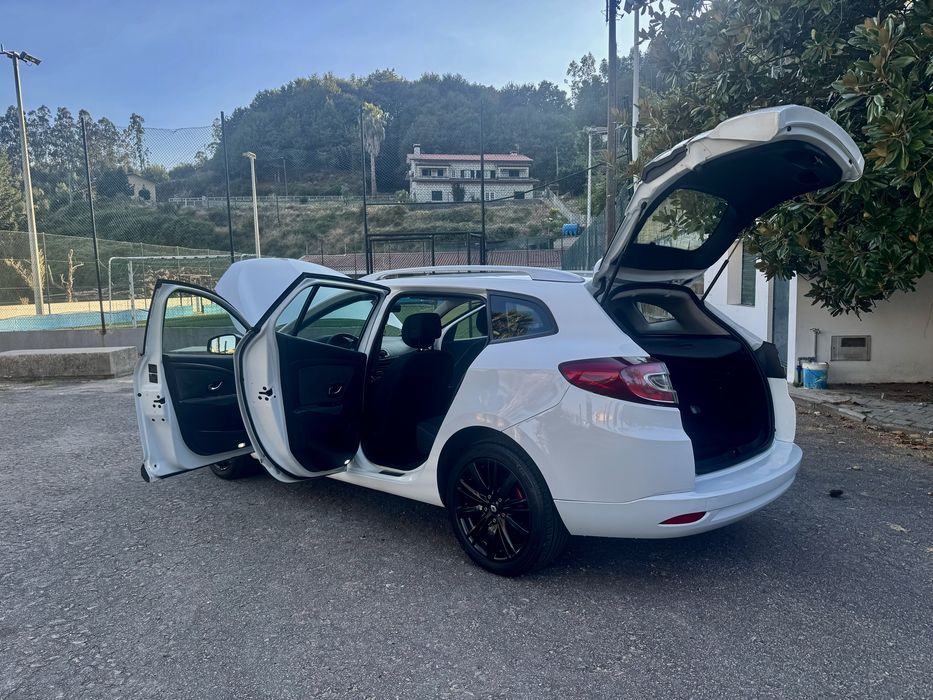 Renault Mégane 1.5 Dci - 12