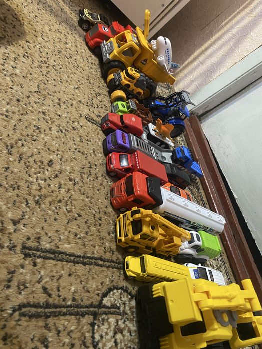 Пакет машинок / пакет іграшок для хлопчика / машинки