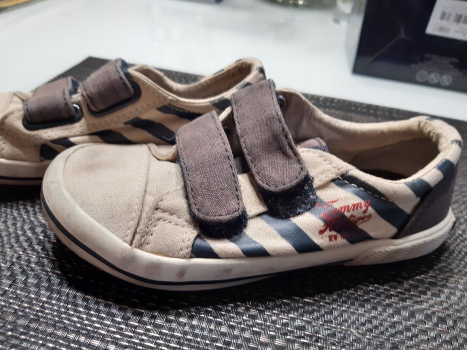 Buty Tommy Hilfinger r.27 wkładka 17 ,5cm!!