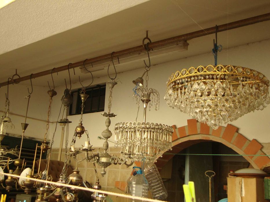 Candeeiro Dourado, Usado,  Cristal com Pingentes, 9 Lampadas E14