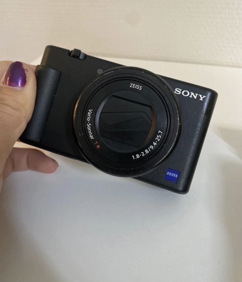 Sony Zv1 com tripé