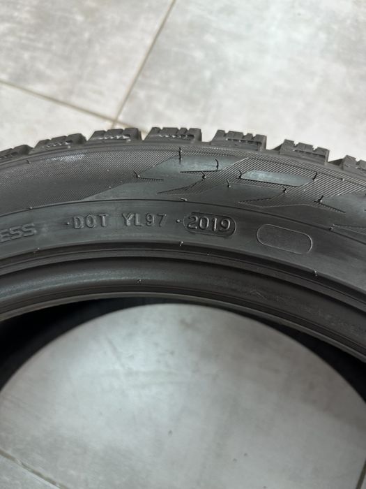 Нова шина Hakkapelita R3 235/45 R18