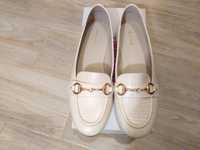Nowe buty r. 38 Graceland damskie Czółenka mokasyny beżowe