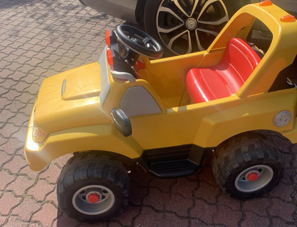 Peg Perego Adventure Trophy jeep elektryczny