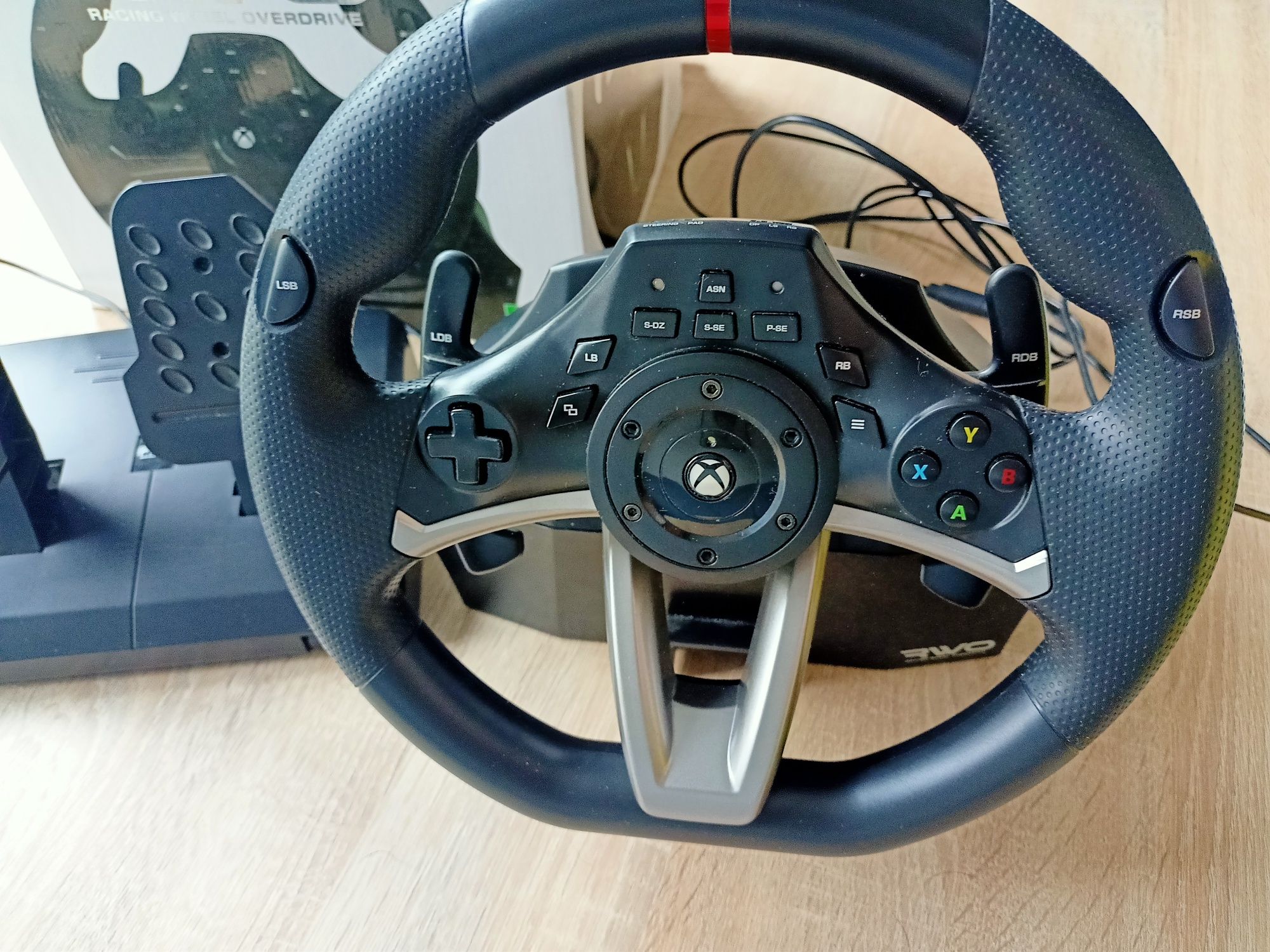 Kierownica hori racing wheel xbox