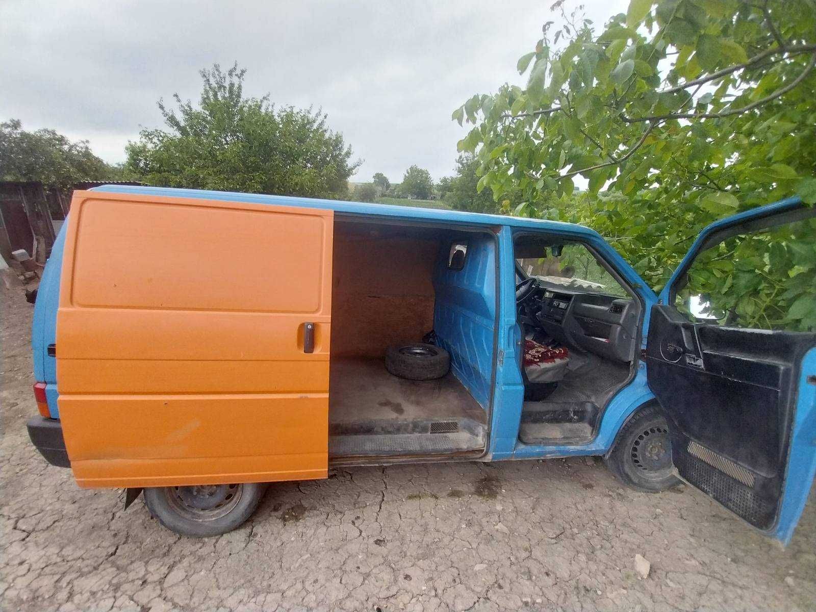 Продам Volkswagen T4 1991 року