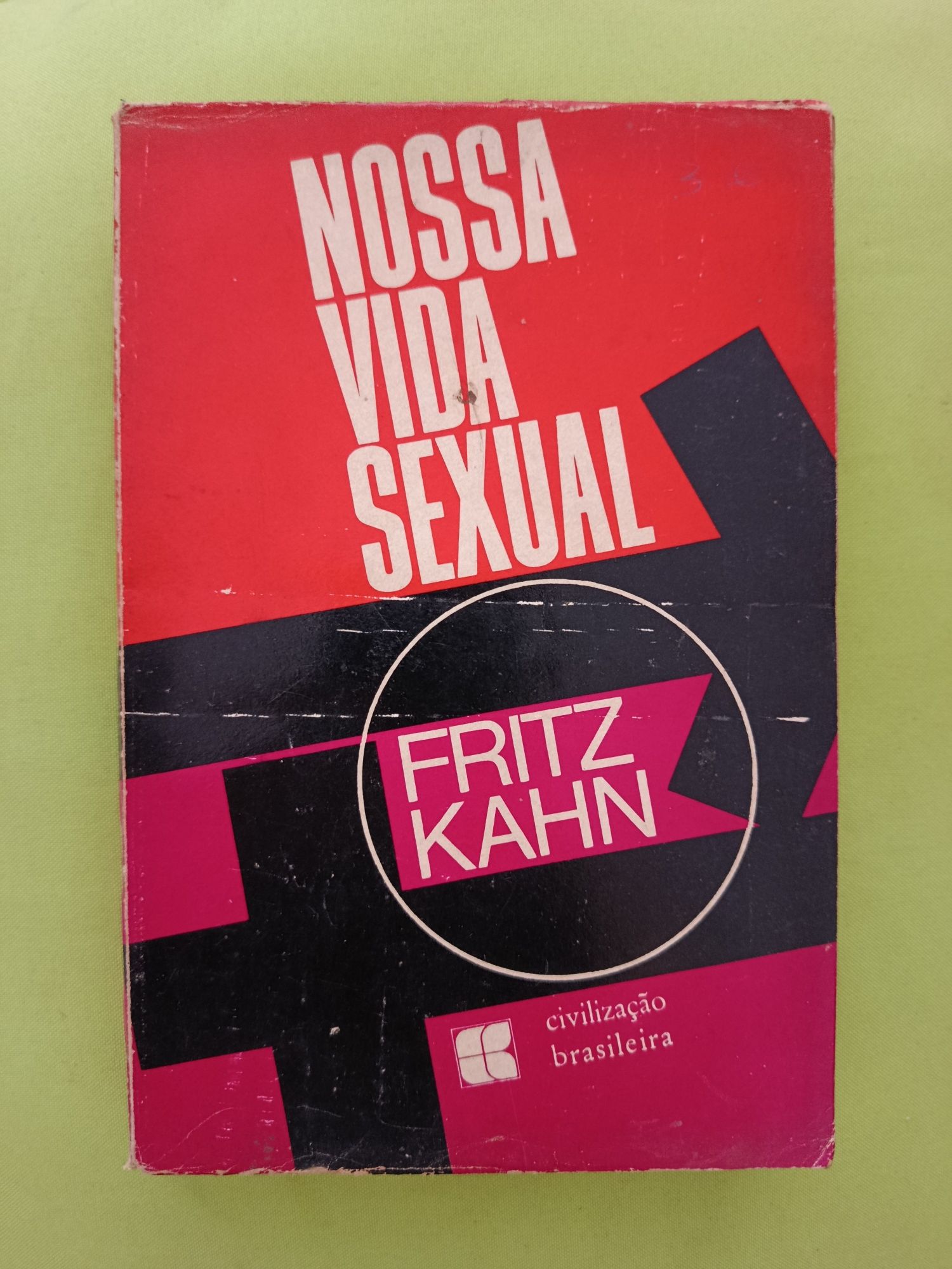 Lote dourado de 8 LIVROS ( V )