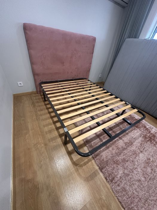 Venda urgente Cama de casal completa